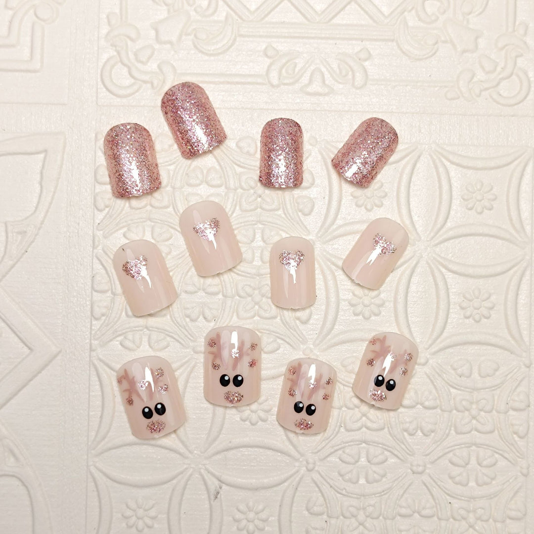 Artistic Holiday-Themed Press-On Nail Set Bowlift