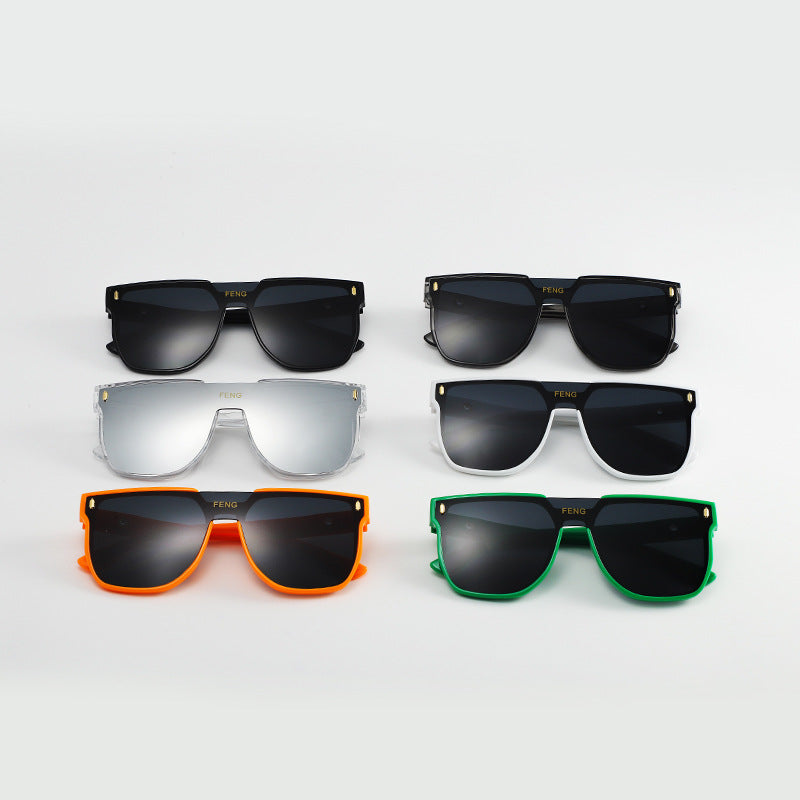Women’s fashionable sunglasses in trendy, geometric design Bowlift
