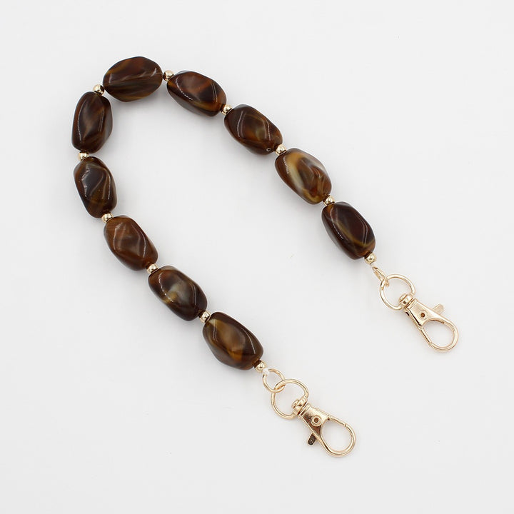 Elegant Beaded Eyewear Chain Bowlift
