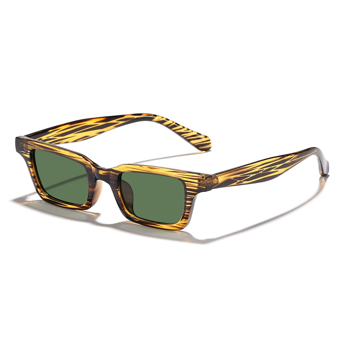 Women's stylish sunglasses in urban design Bowlift