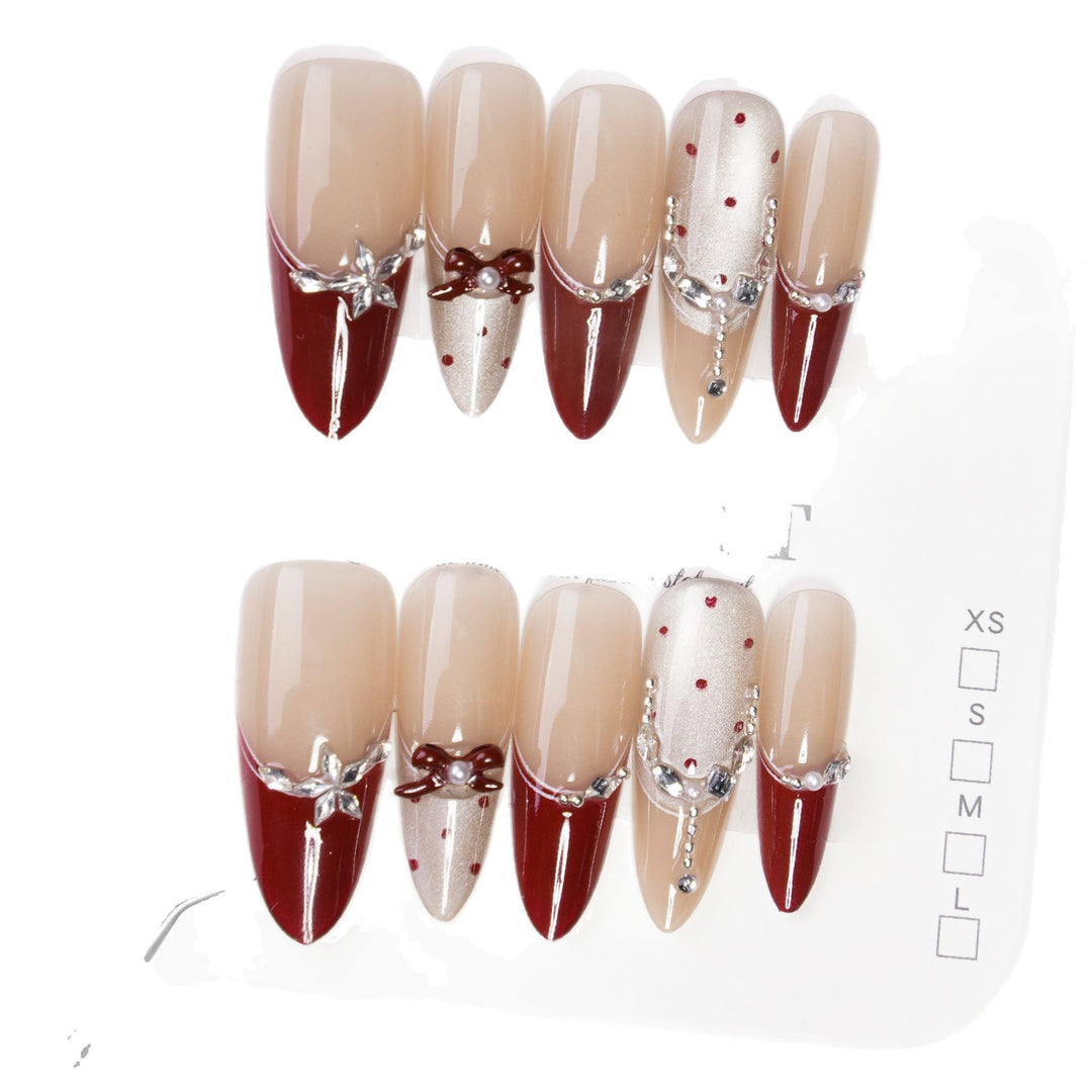 Artificial nails with elegant glitter accents Bowlift