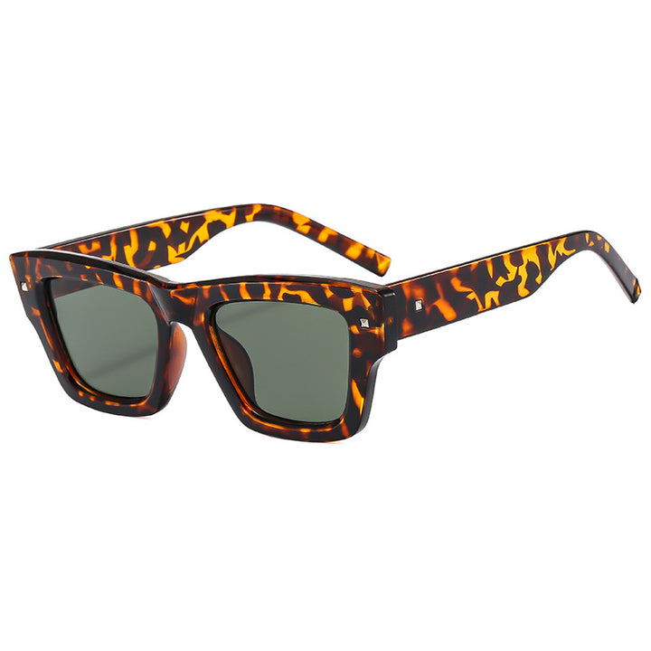 Women's Fashion Sunglasses in Trendy Geometric Design Bowlift