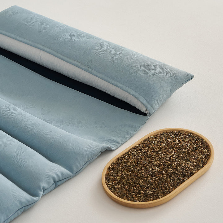 Neck support pillow with natural herbal filling Bowlift