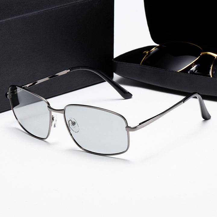 Women's elegant sunglasses with modern metal frame Bowlift