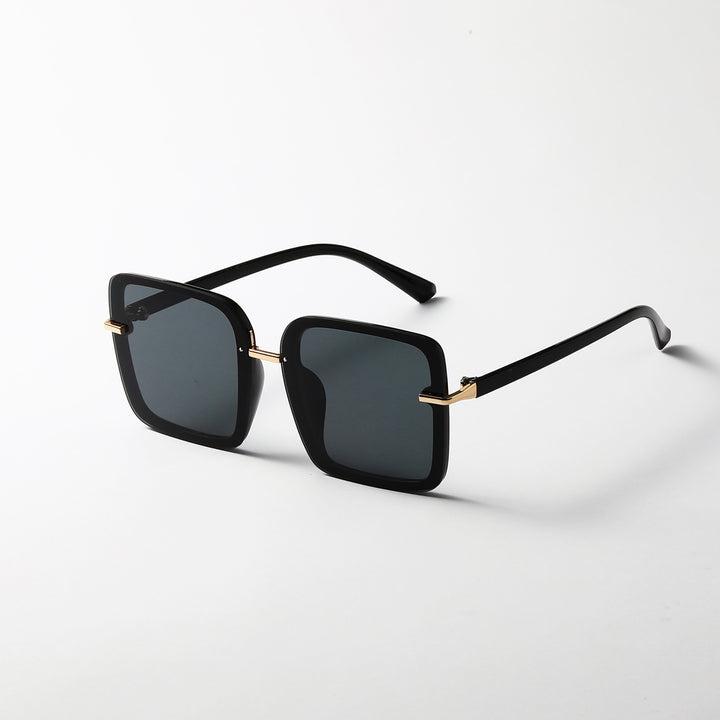 Women square sunglasses with elegant frame and UV protection Bowlift