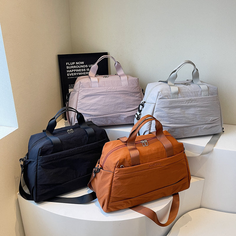 Elegant and Spacious Sports Shoulder Bag Bowlift