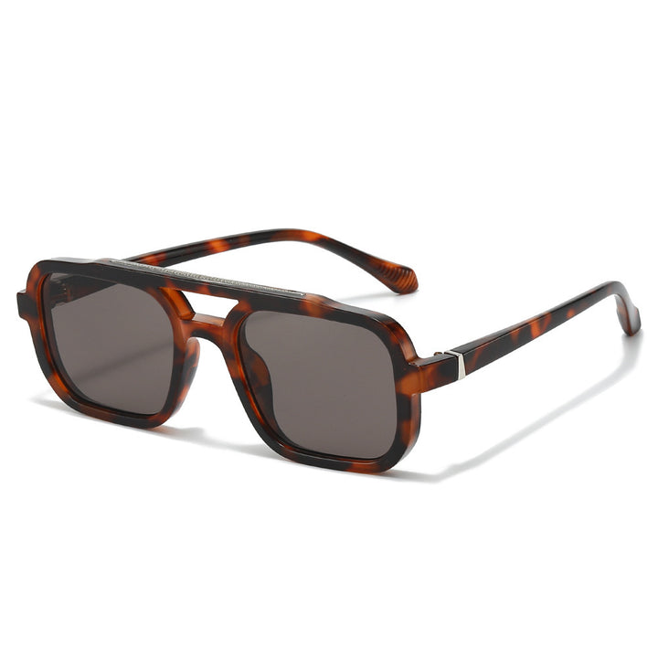 Retro-Inspired Bold Frame Sunglasses Bowlift
