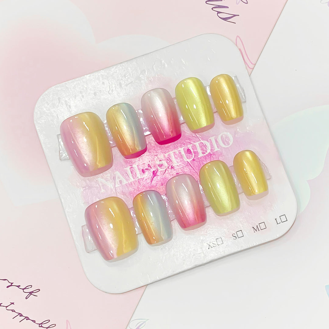 Gradient Color Art Nails Bowlift