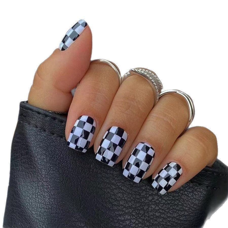 Artificial nails in modern chessboard design Bowlift
