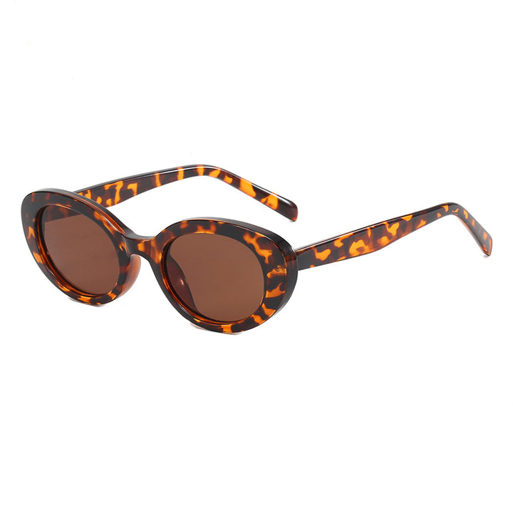 Women’s Designer Sunglasses with Oversized Shape Bowlift