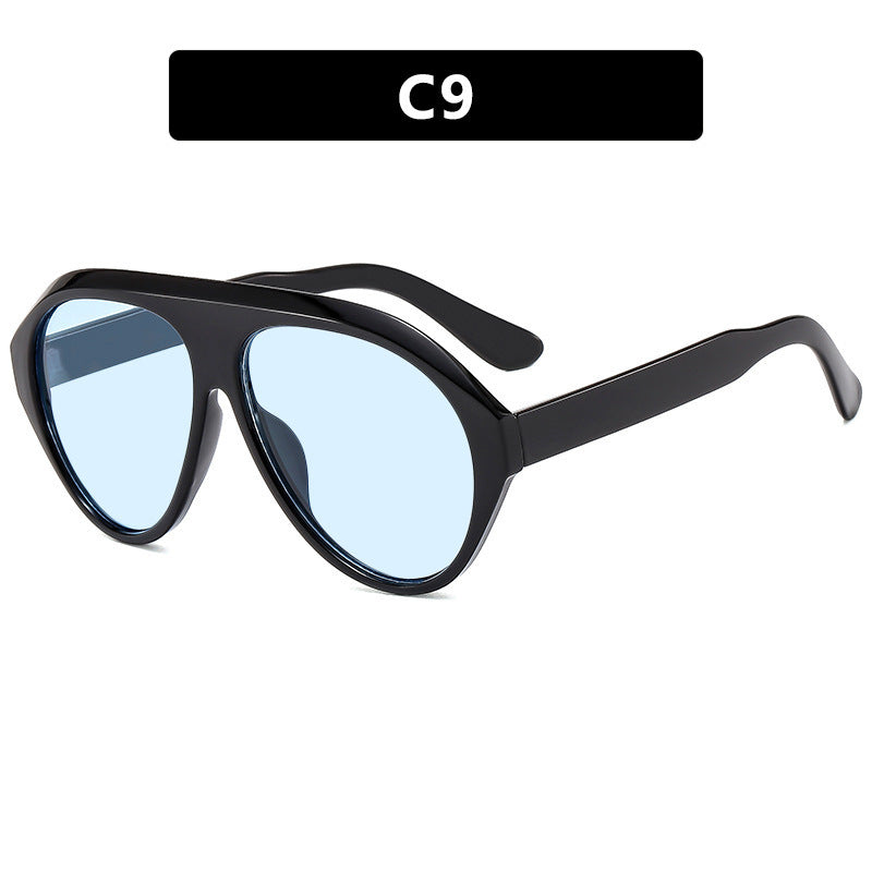 Women's sporty sunglasses with UV protection and robust design Bowlift