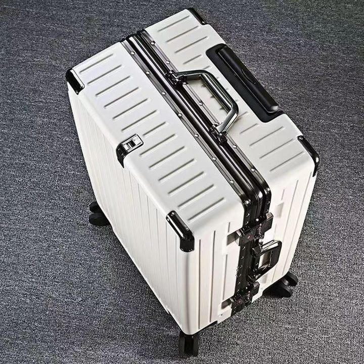 Rugged Expedition Suitcase Bowlift