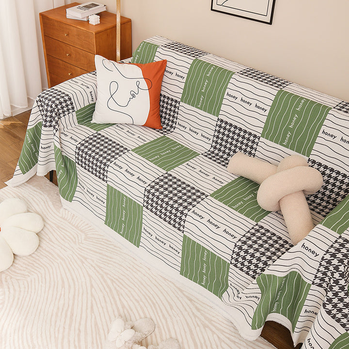 Soft Plush Bunny Pattern Throw Blanket