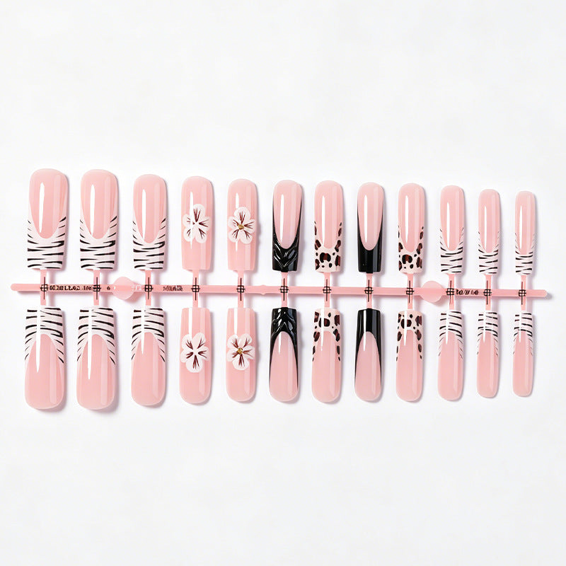 Artificial nail set with extravagant flower and animal designs Bowlift