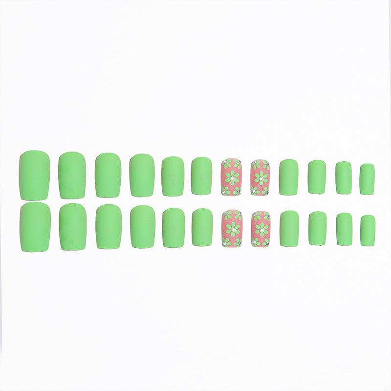 Artificial nail set with floral designs and matte finish Bowlift