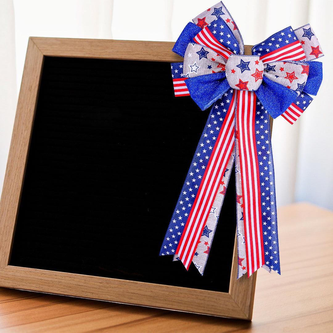 Unisex decorative bow made of sturdy ribbon with star and stripe pattern Bowlift