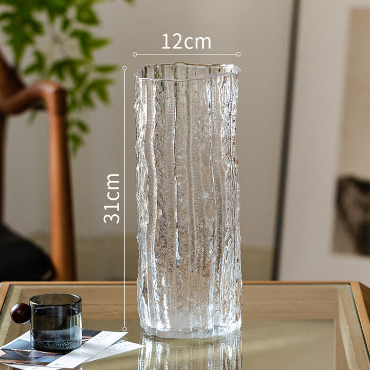 Artful Glass Vase in Modern Design Bowlift