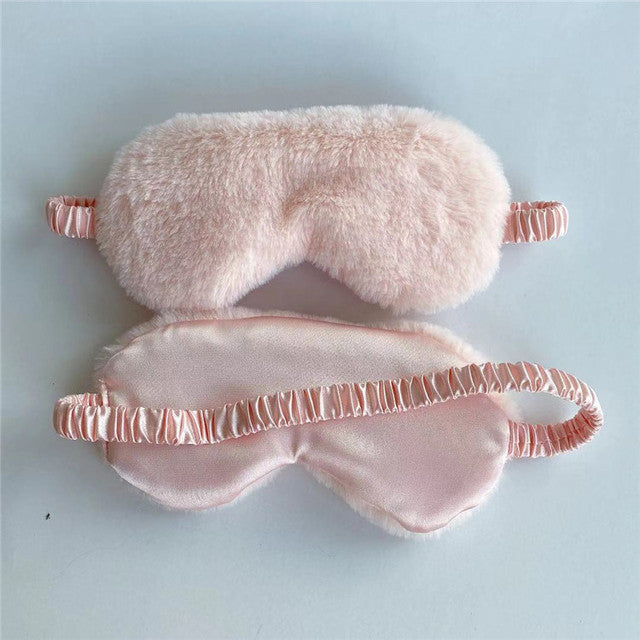 Women's soft plush sleep mask with ergonomic padding and elastic comfort band Bowlift
