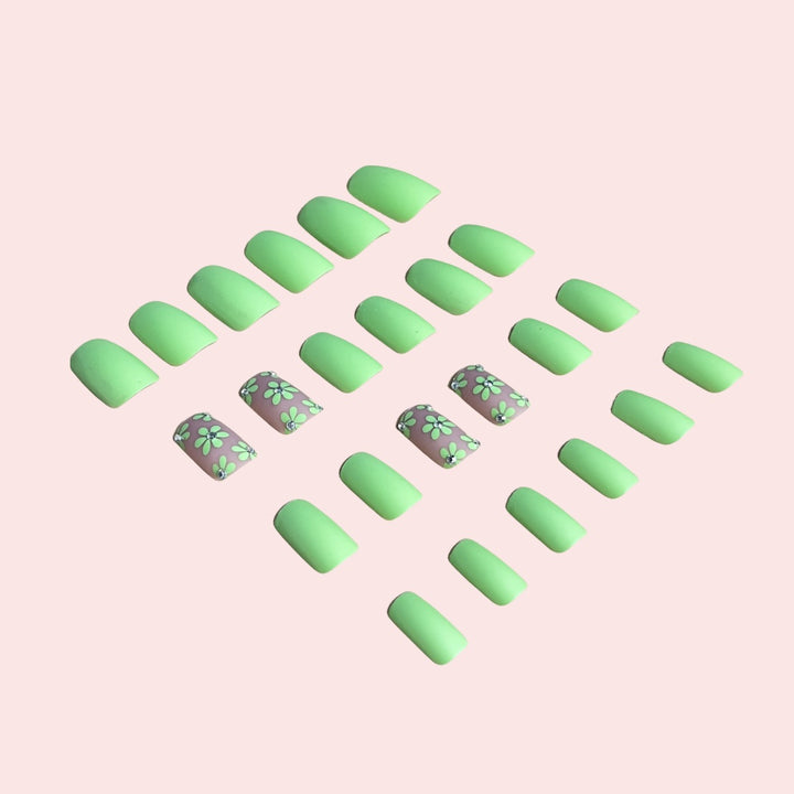 Floral Design Press-On Nails Bowlift