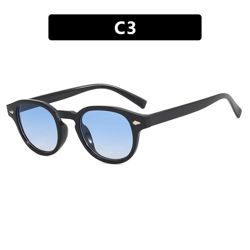 Ladies fashionable sunglasses in elegant style Bowlift