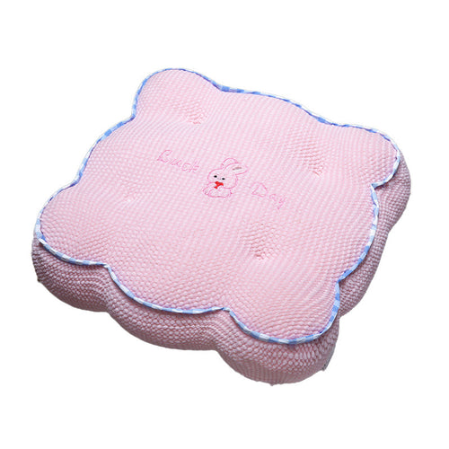 Plush seat cushion with flower pattern Bowlift