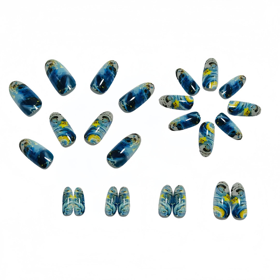 Creative art nails in star and moon design Bowlift