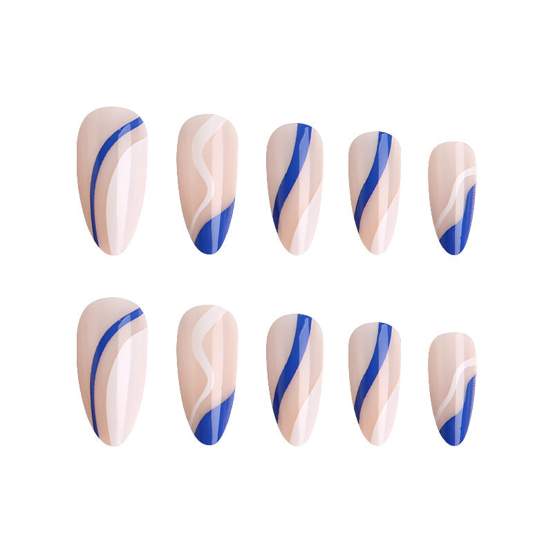 Creative artificial nails in modern design Bowlift
