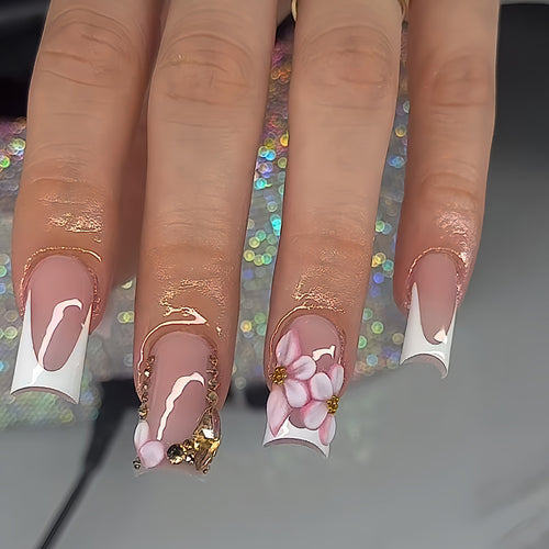 Chic Floral Press-On Nail Art Extensions Bowlift