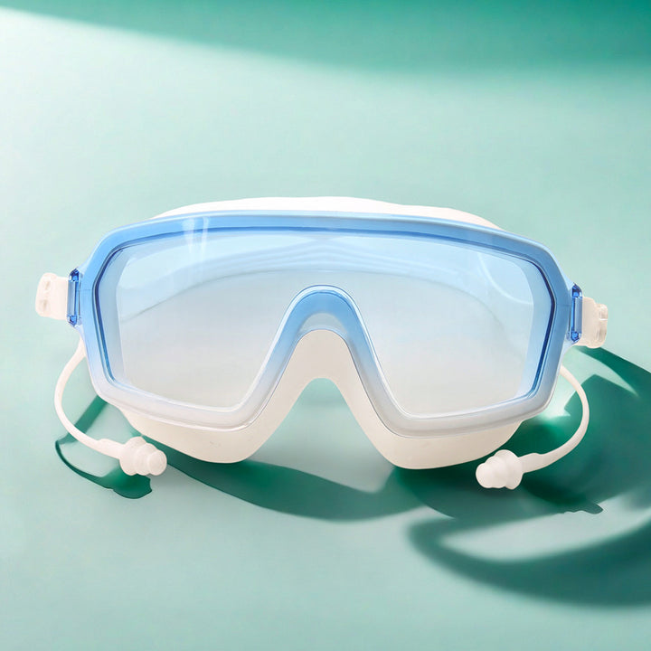 Diving mask with flexible silicone edge Bowlift