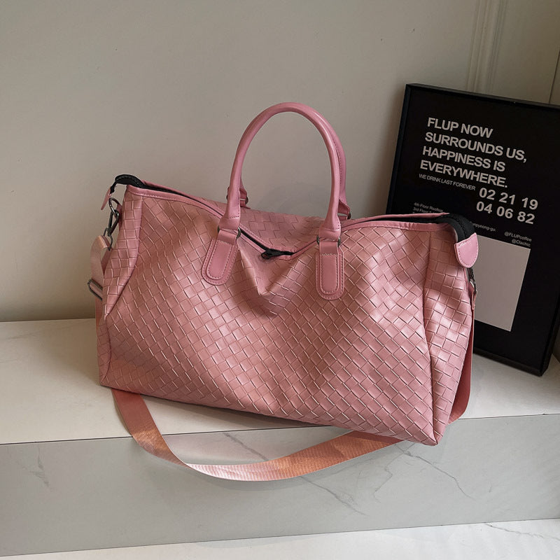 Handcrafted Travel Bag Made of Woven Leather Bowlift