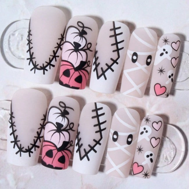 Halloween-Themed Nail Art Design Bowlift