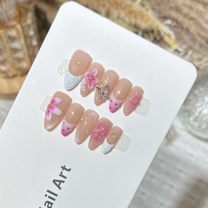 Floral Accent Press-On Nail Art Set Bowlift