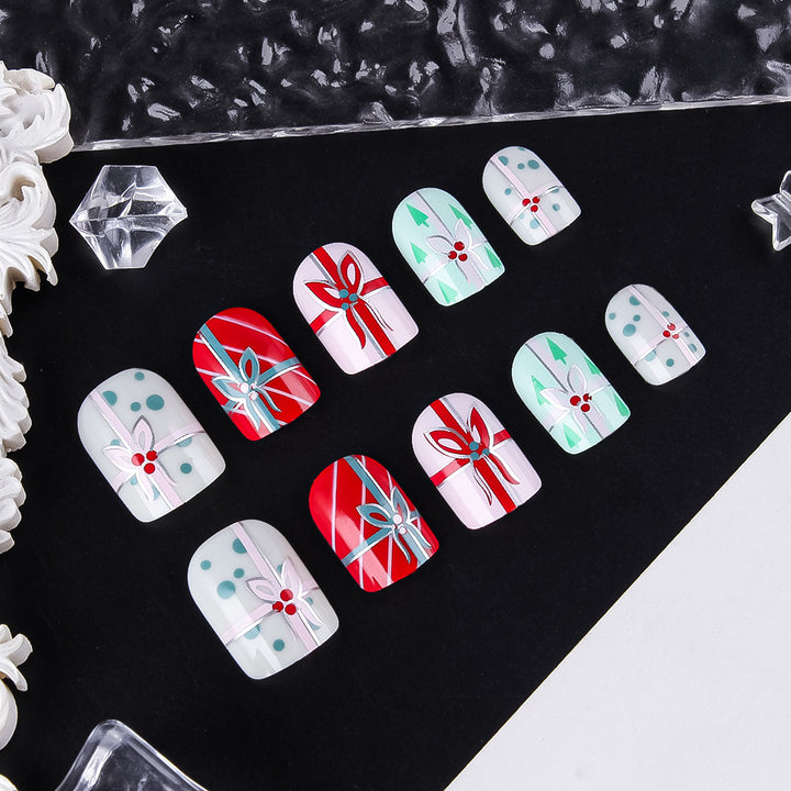Festive Themed Press-On Nail Art Bowlift