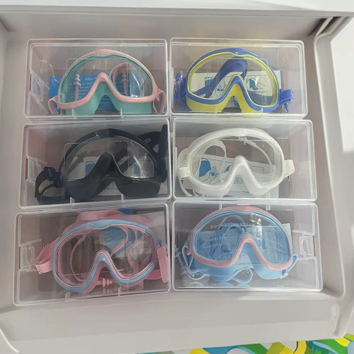 High-performance swimming mask with extensive field of vision Bowlift