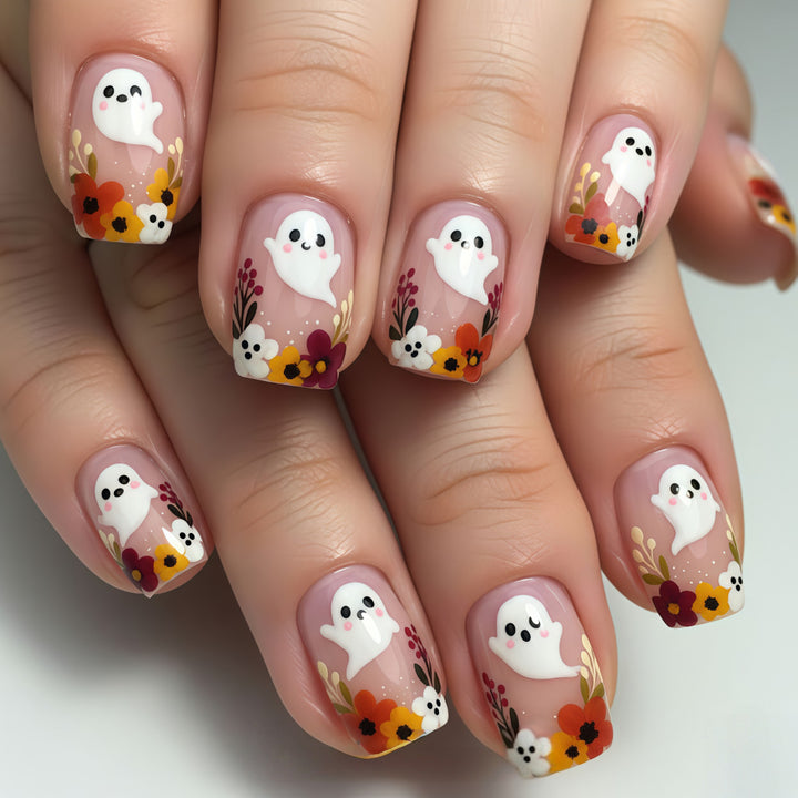 Artificial nails with playful spirit design Bowlift