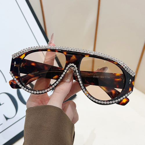 Luxury Oversized Rhinestone Sunglasses Bowlift
