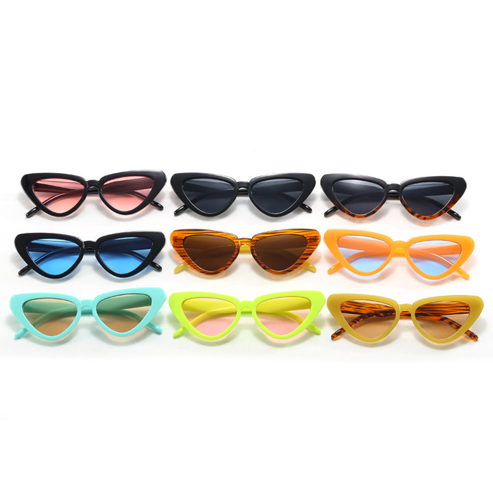 Ladies stylish Cat-Eye sunglasses with striking design Bowlift