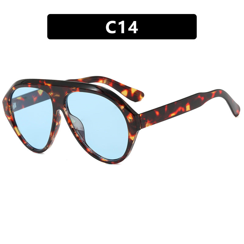 Women sporty sunglasses with innovative frame Bowlift