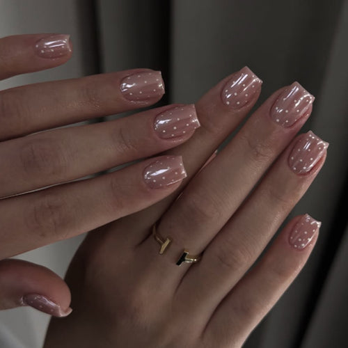 Kreative Gel-Nails Bowlift