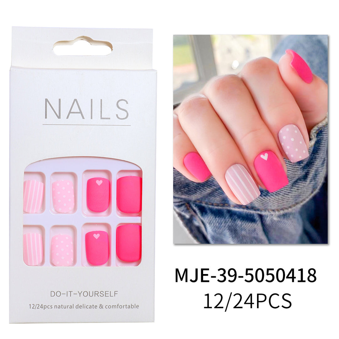 Artistic Press-On Nail Set with Charming Patterns Bowlift