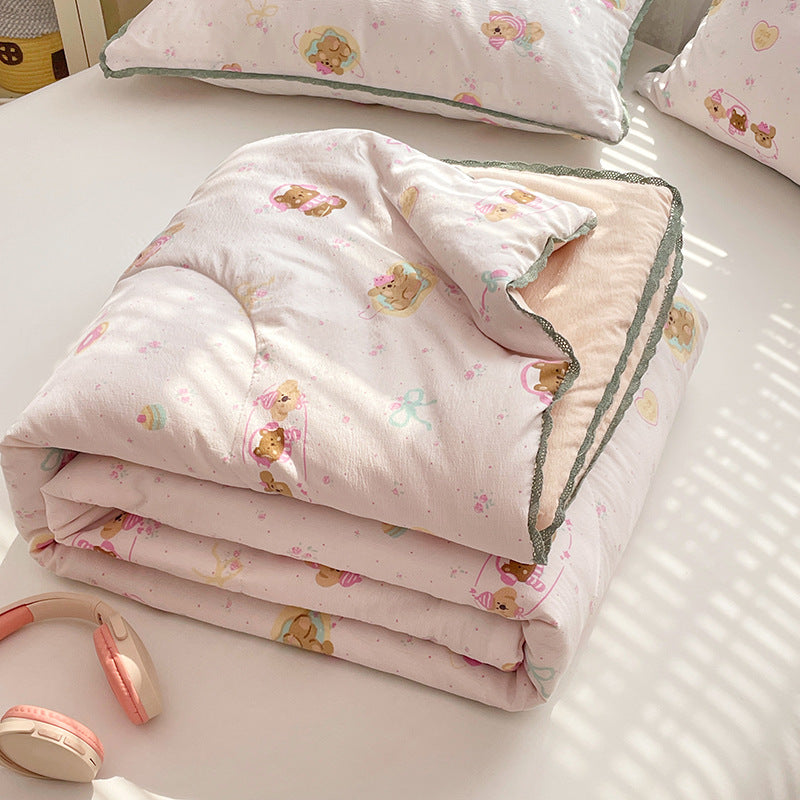 Ladies comfort duvet with delicate floral pattern and high-quality filling Bowlift
