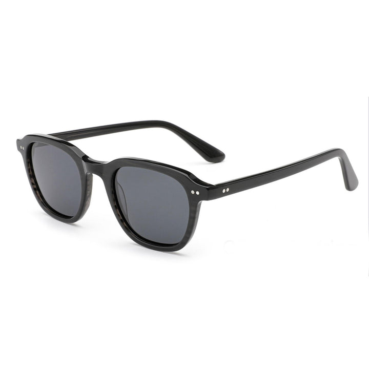 Ladies sunglasses in charming vintage style with a sturdy plastic frame Bowlift