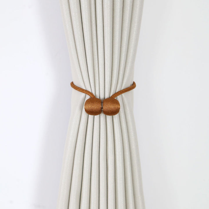 Decorative curtain tieback Bowlift
