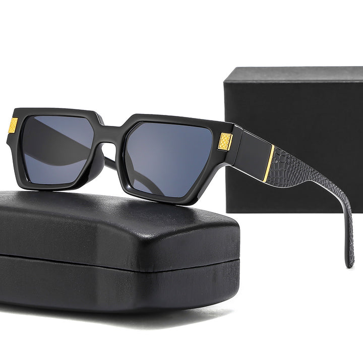 Women's Fashion Sunglasses in a striking design with Honeyglass and textured frame Bowlift