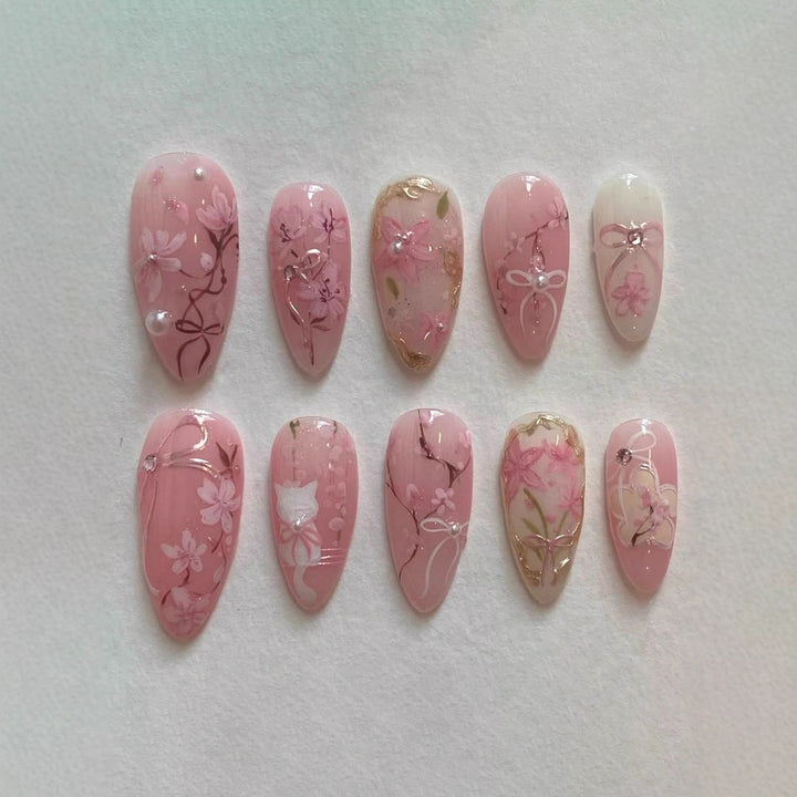 Artistic Press-On Nail Art Set Bowlift