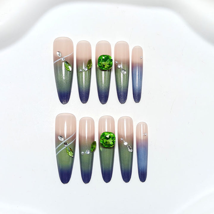 Artifical nails with elegant ombre design and sparkling accents Bowlift