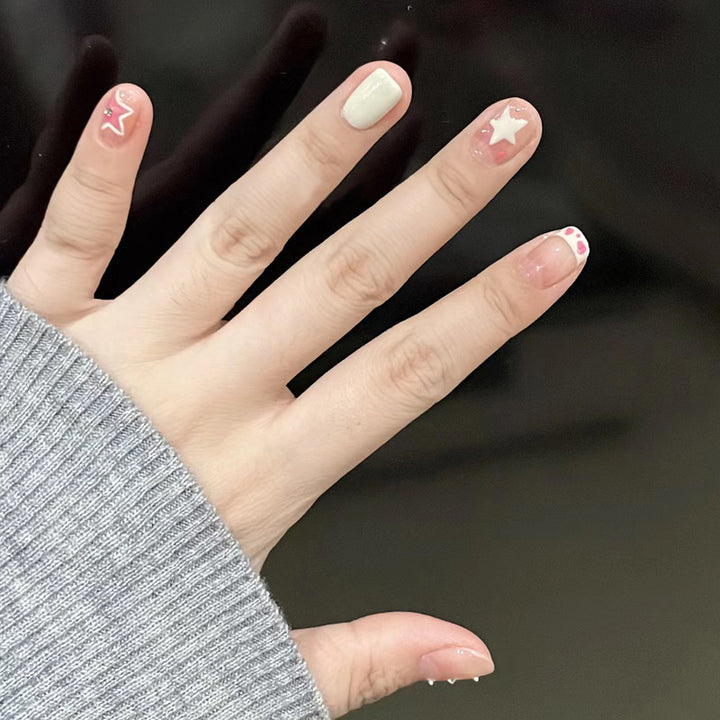 Decorative Press-On Nail Art Set Bowlift