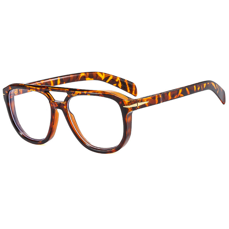 Women's sunglasses with a distinctive frame and protective lenses Bowlift
