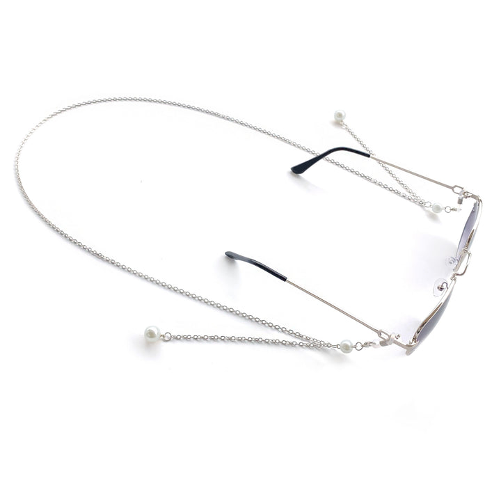 Elegant Pearl Accent Eyewear Chain Bowlift