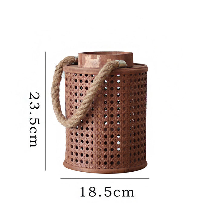 Decorative lantern holder made of natural material Bowlift